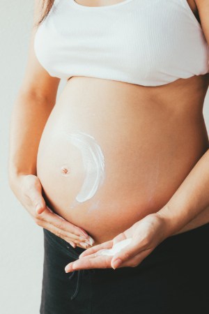 Pregnancy Checklist by trimester: pregnancy to do list